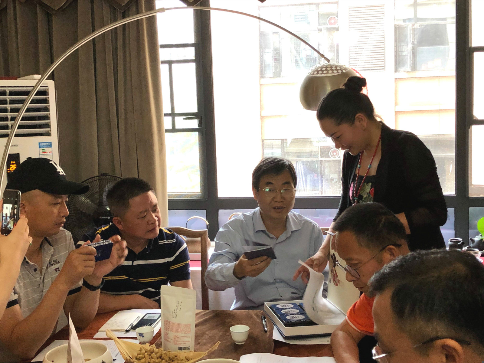 一两黄金一两茶——智本六组精准走访企业湖南心品茶业