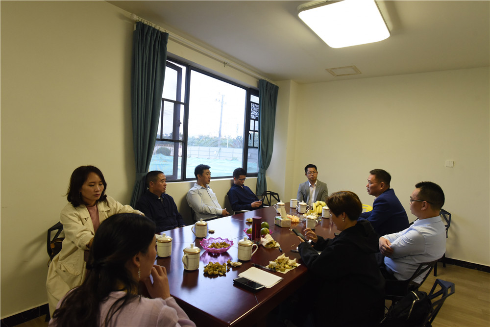 邵商金融十组召开第五届组委会第一次会议并走访新会员企业